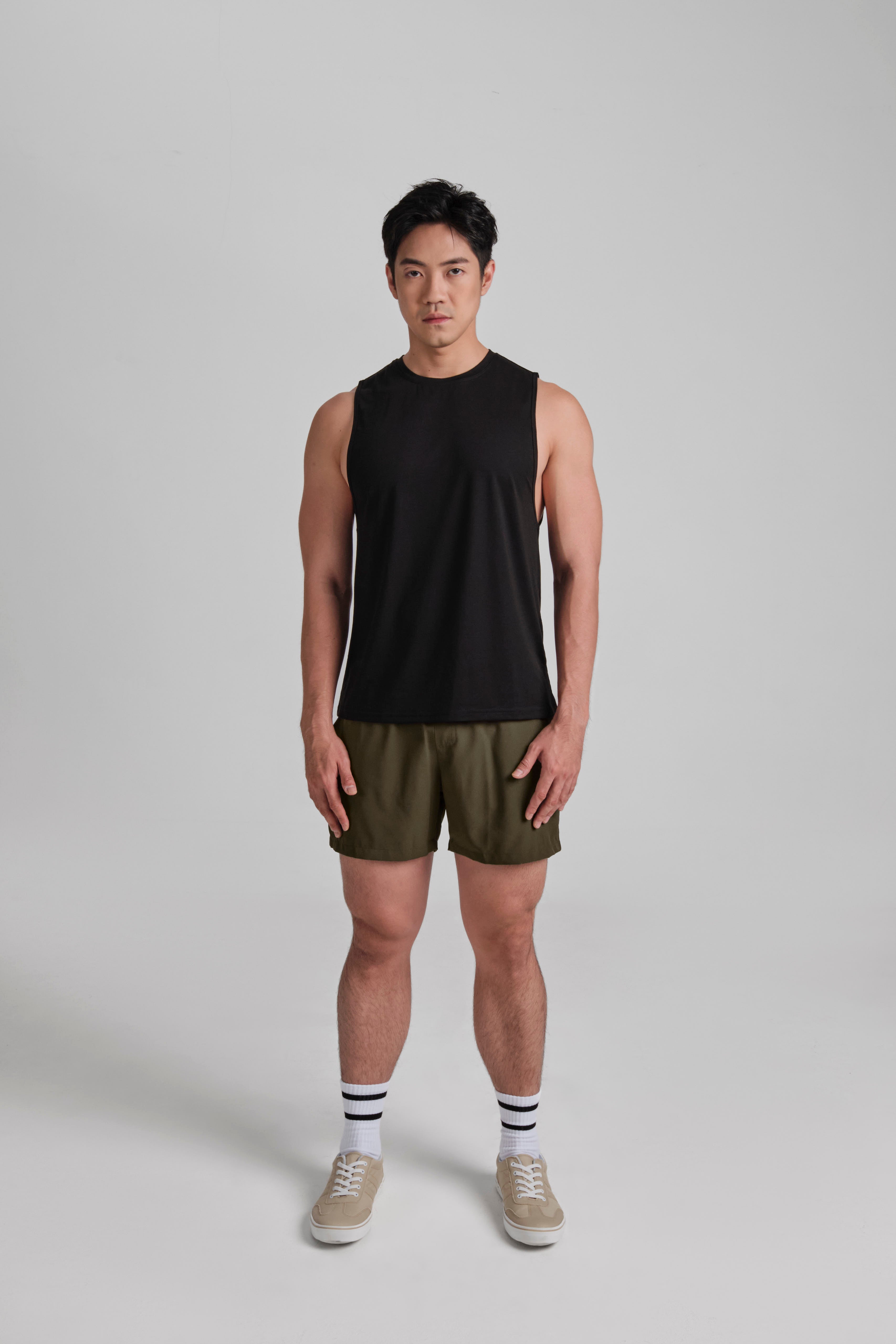 Grit Tank - KYDRA #color_Black