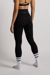 Kyro Leggings - KYDRA #color_Black