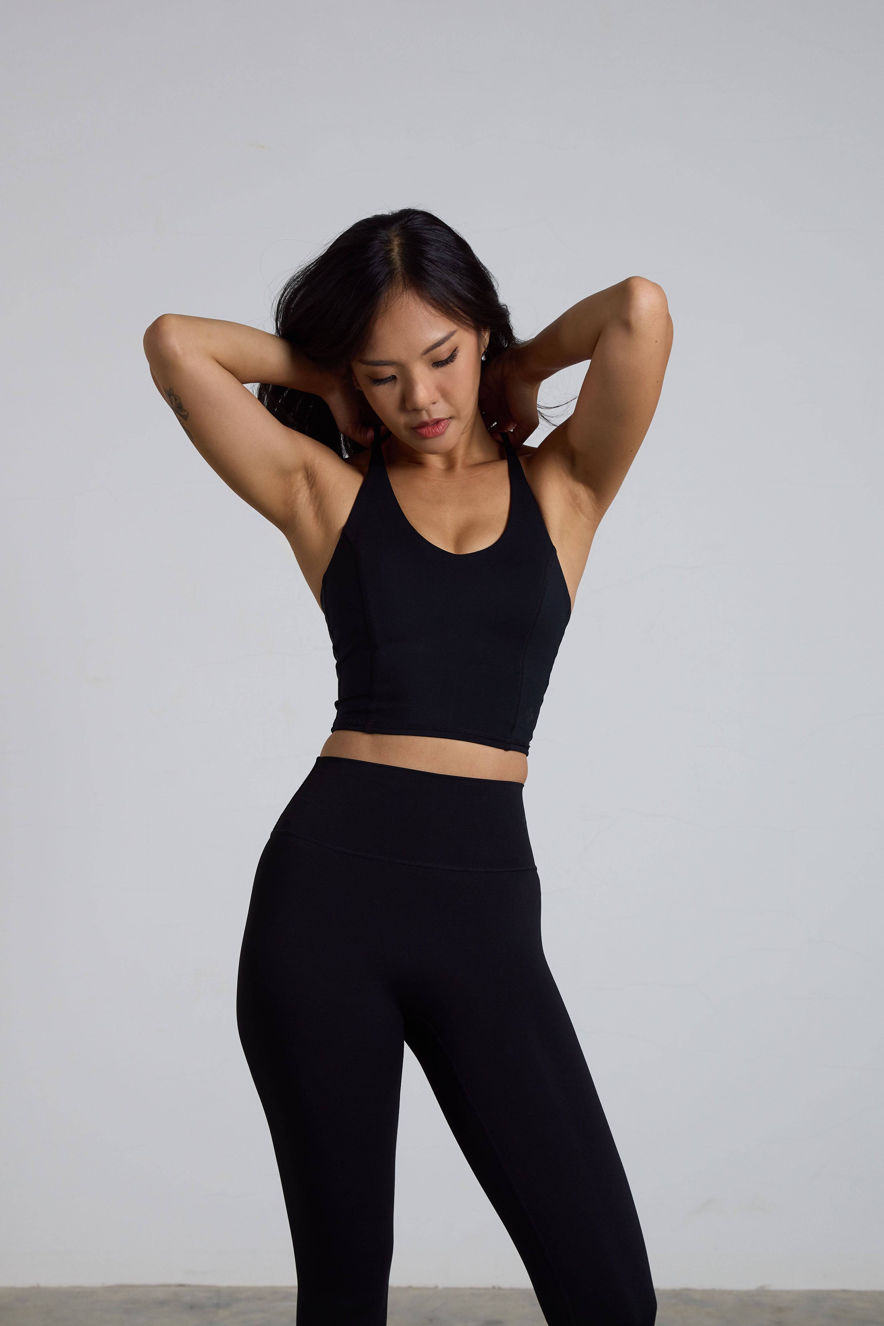 Lexi Longline Bra - KYDRA #color_Black