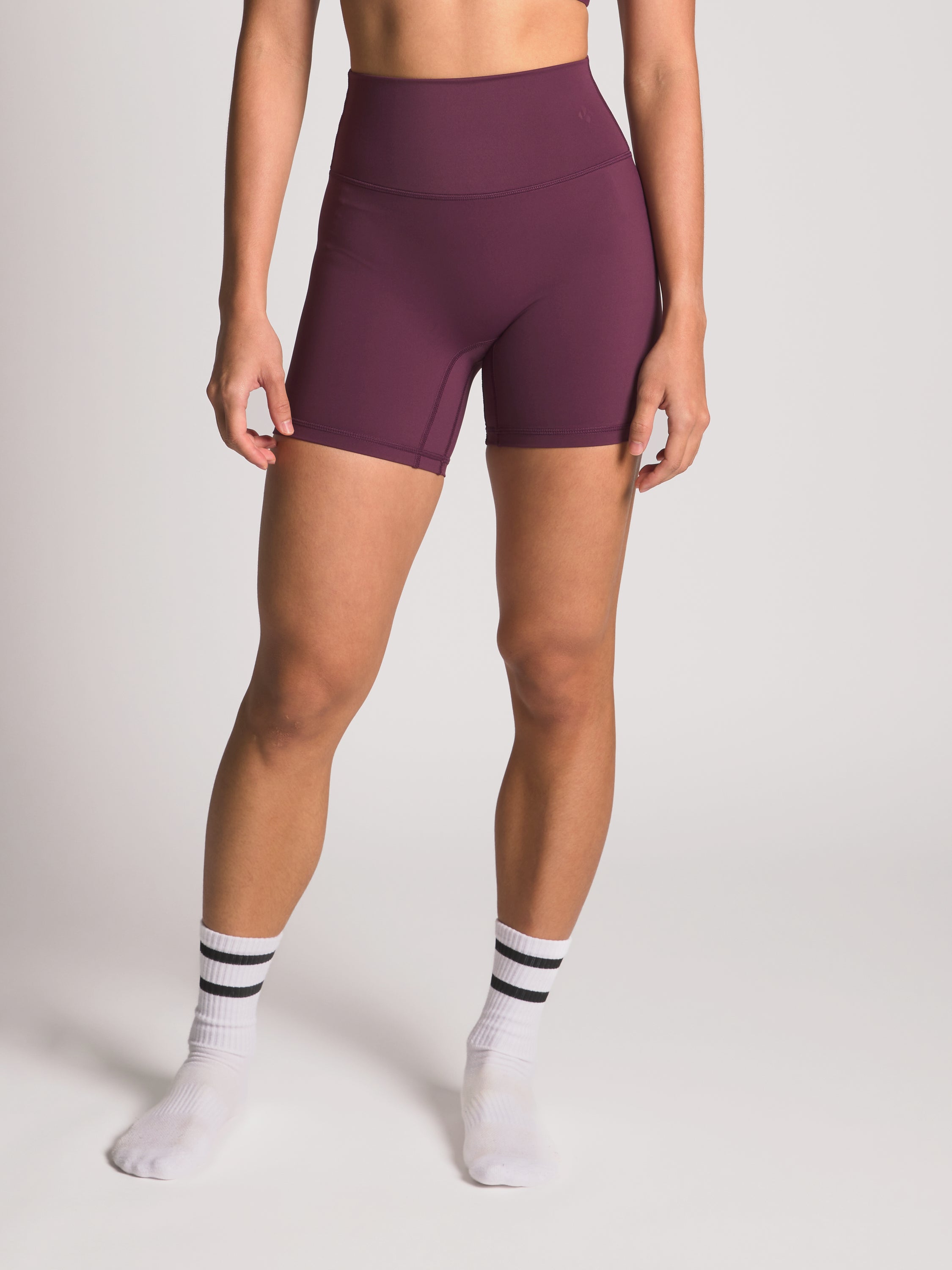 Kyro 5" Shorts - KYDRA #color_Acai