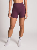 Kyro 5" Shorts - KYDRA #color_Acai