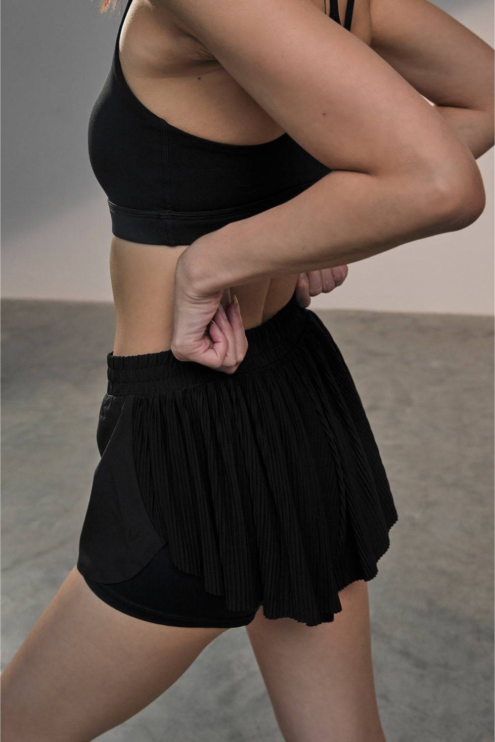 Pleated Shorts - KYDRA #color_Black