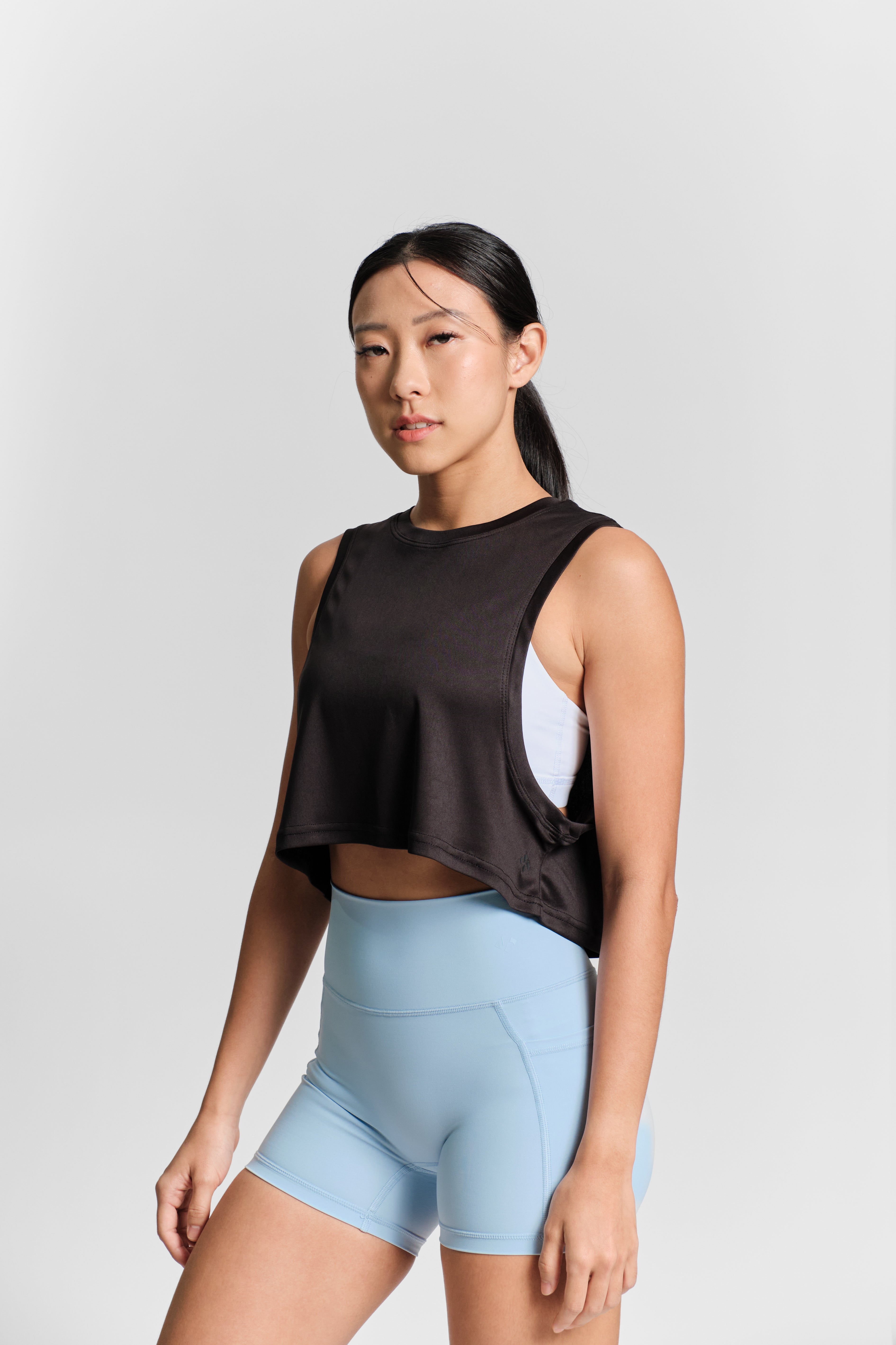 Vapor Phase Crop Tank - KYDRA #color_Black