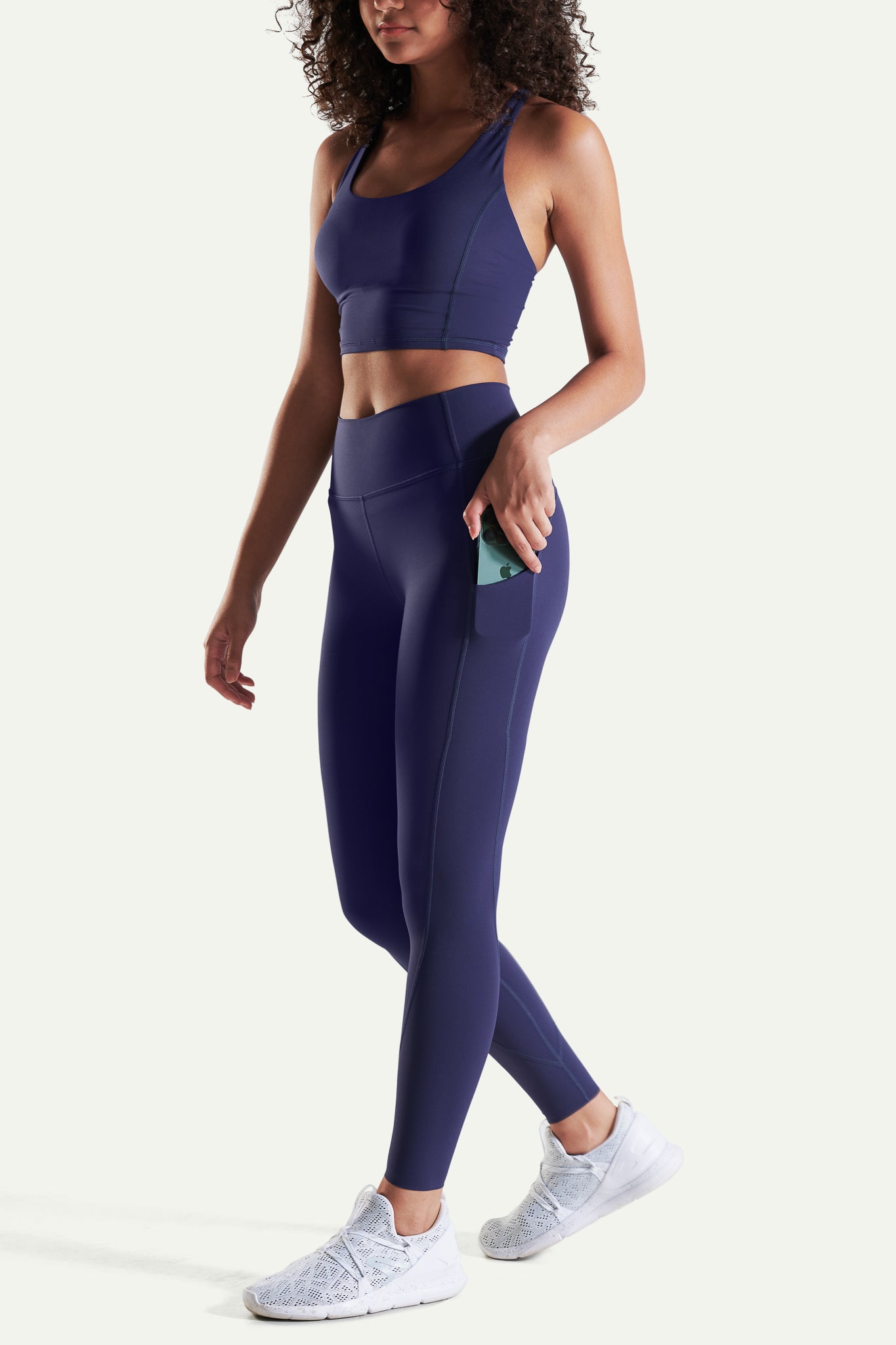 Kydra Athletics - Our bestsellers, Thalia Bra & Kyro Leggings, are flying  off the shelves! 🤸‍♀️ We're turning four with a sitewide 20% off, includes  clearance. No minimum spend required. Wait no